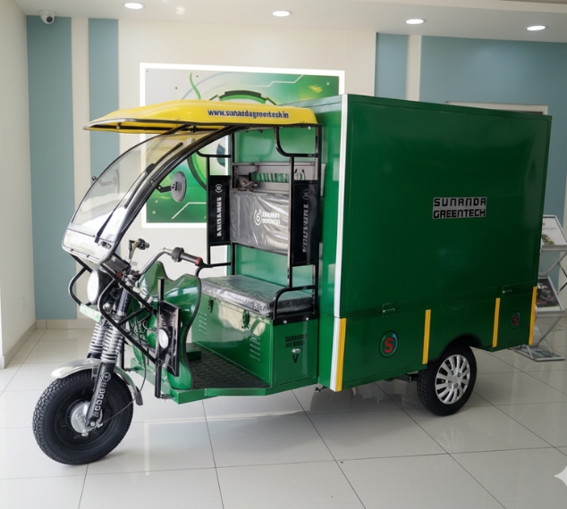 sunanda greentech showroom electric On Duty V 5G Container